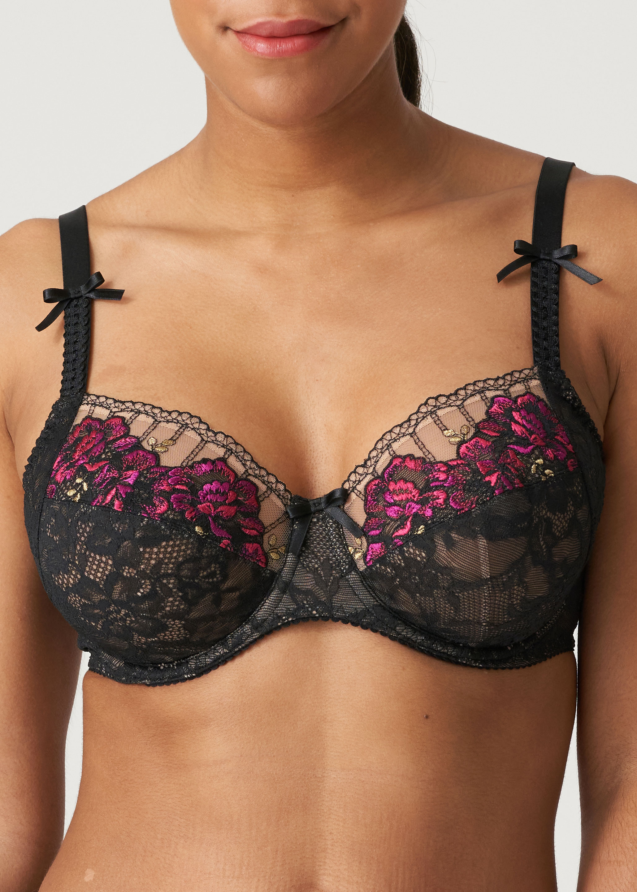 Soutien-gorge emboitant armatures noir