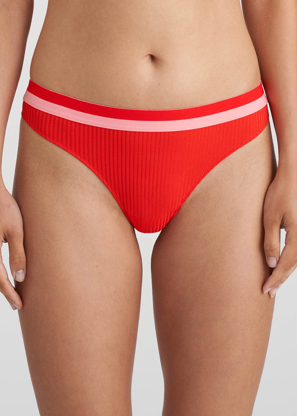 String Marie Jo l'Aventure Rouge