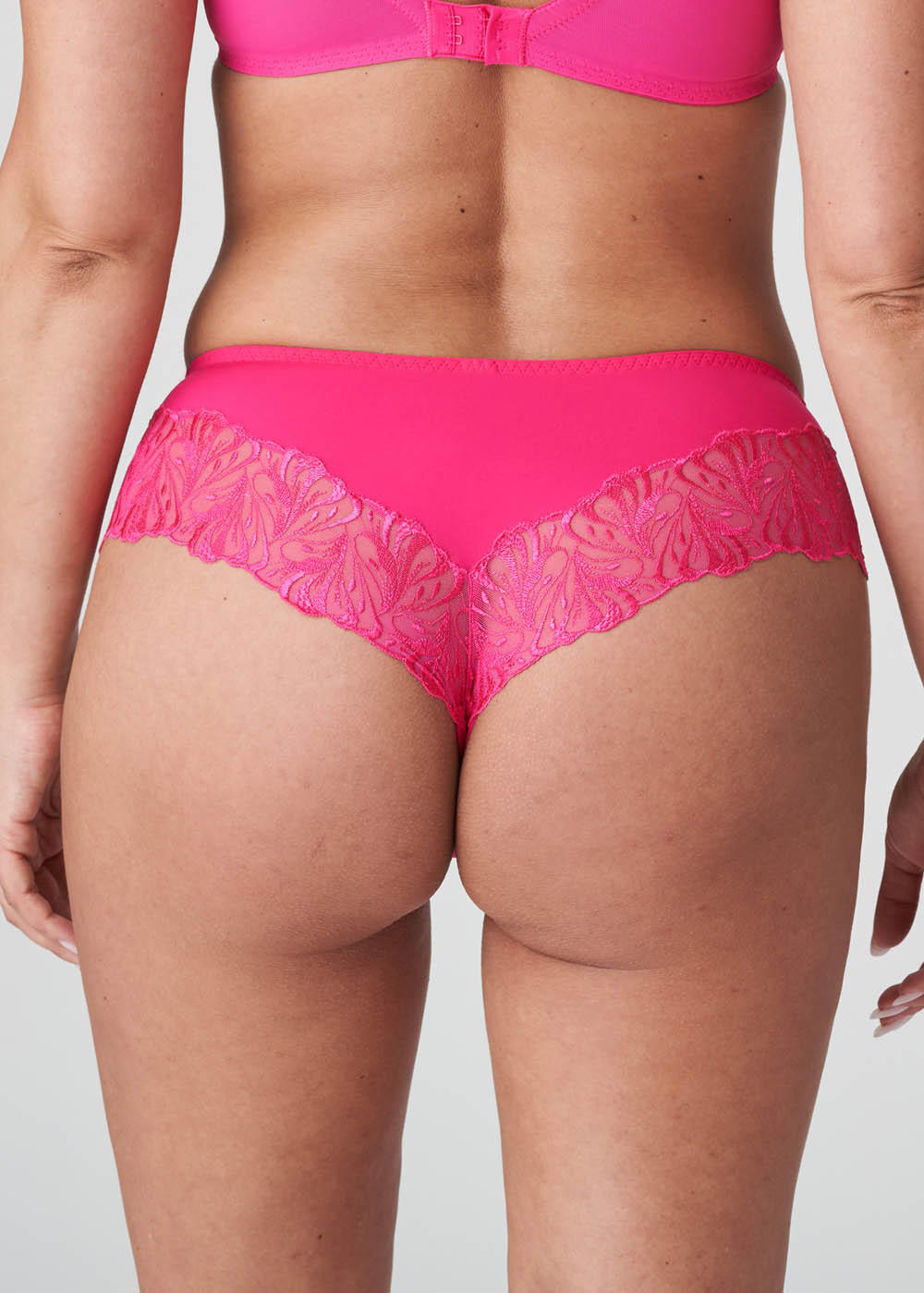 String Luxueux Prima Donna Electric Pink