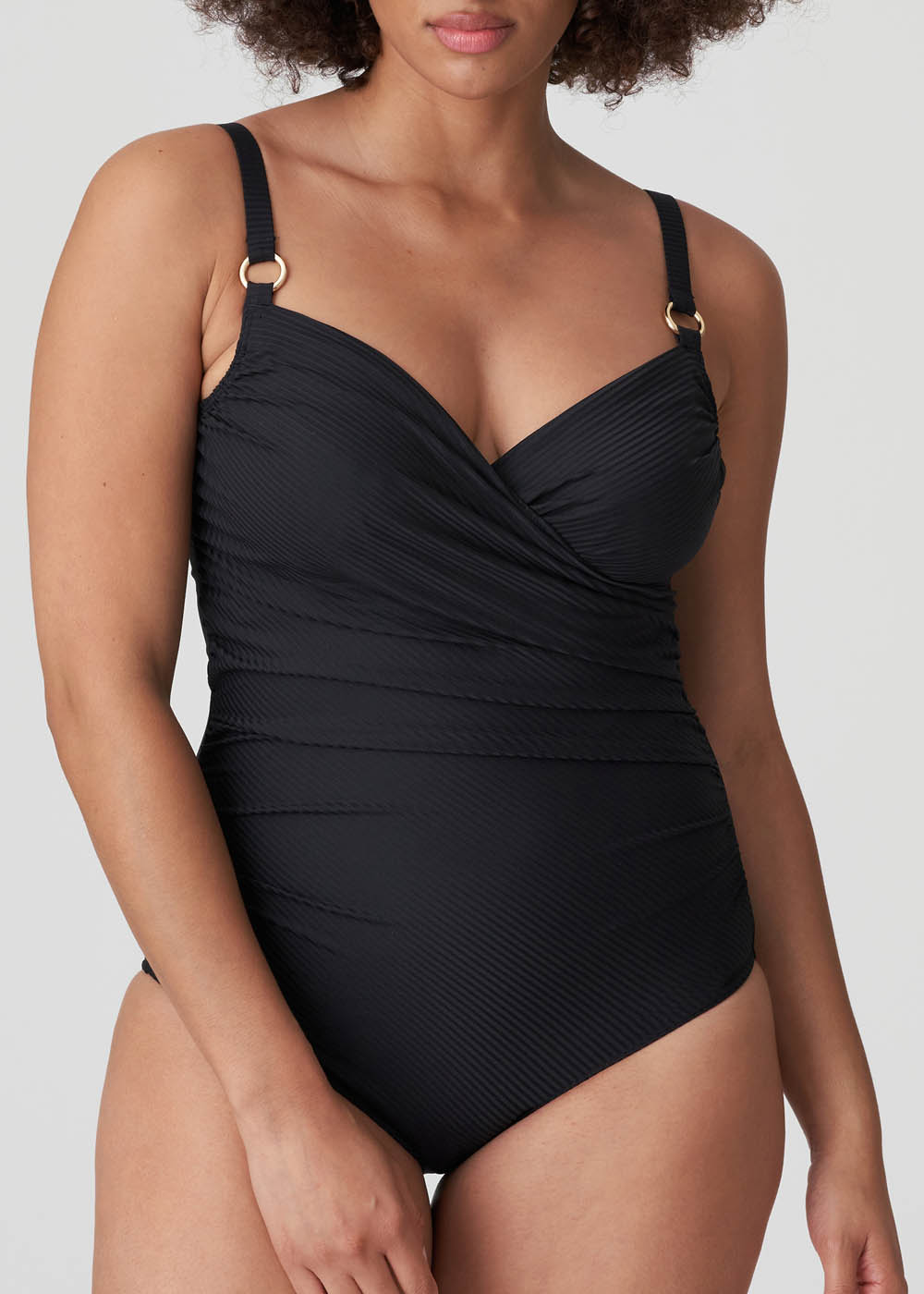 MAILLOT DE BAIN 1 PIECE EMBOITANT NOIR